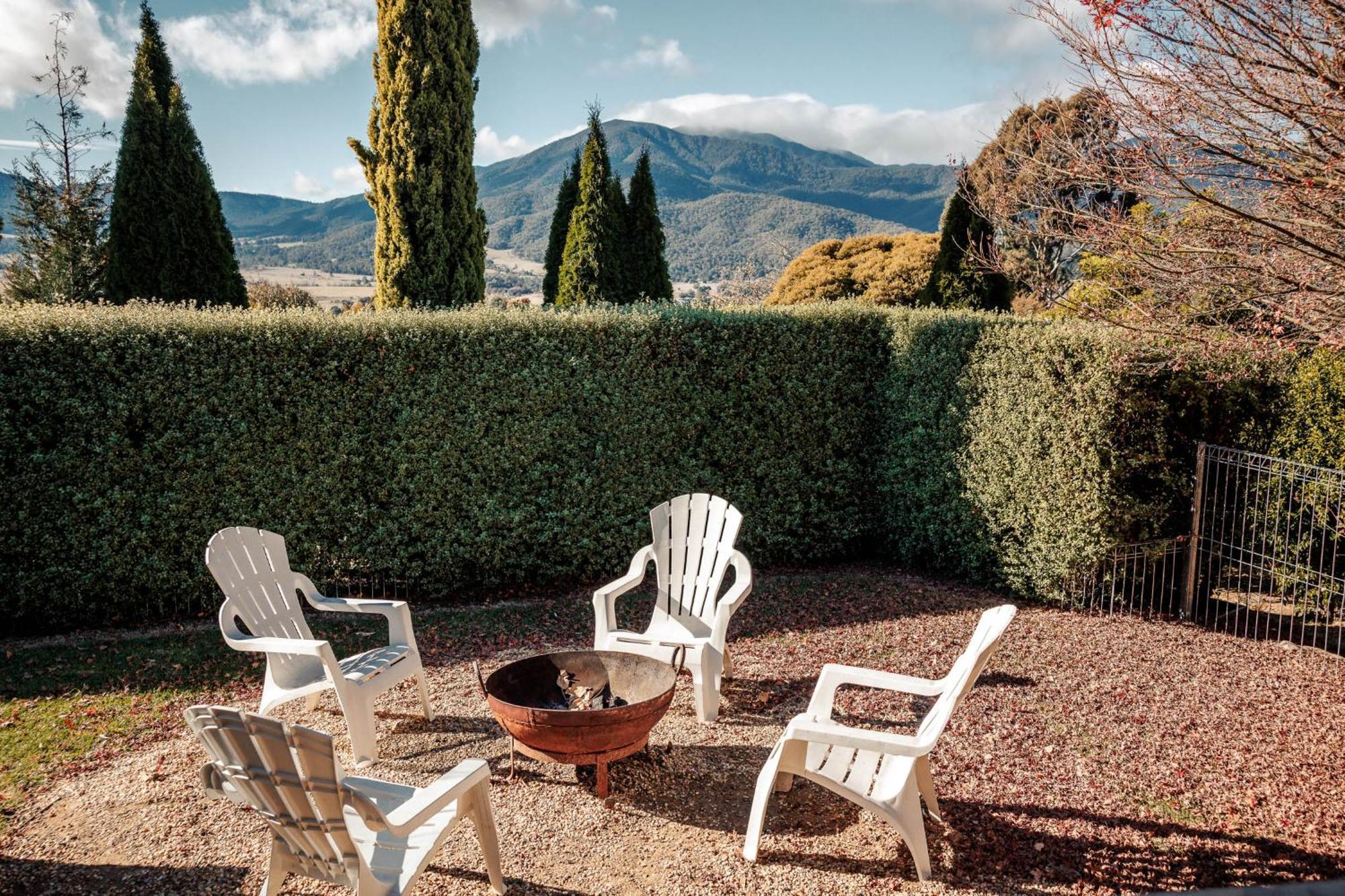 Myee Alpine Retreat Vila Mount Beauty Quarto foto